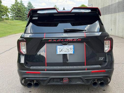 Agate Black Metallic 2022 Ford Explorer ST