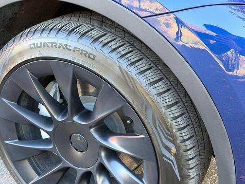 Deep Blue Metallic 2024 Tesla Model Y Long Range Dual Motor All-Wheel Drive