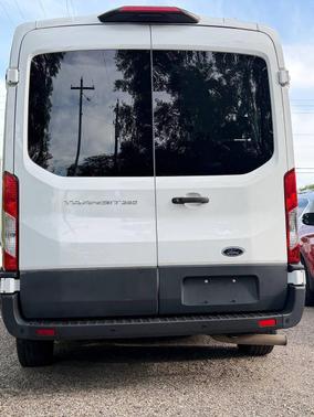 Oxford White 2022 Ford Transit-350 XLT