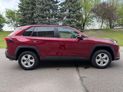 Ruby Flare Pearl 2021 Toyota RAV4 XLE