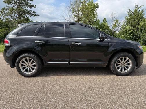 Tuxedo Black 2013 Lincoln MKX Base
