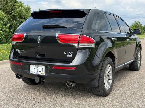 Tuxedo Black 2013 Lincoln MKX Base