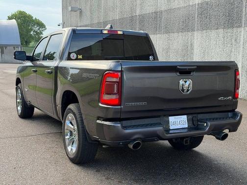 Granite Crystal Metallic Clearcoat 2020 RAM 1500 Big Horn/Lone Star