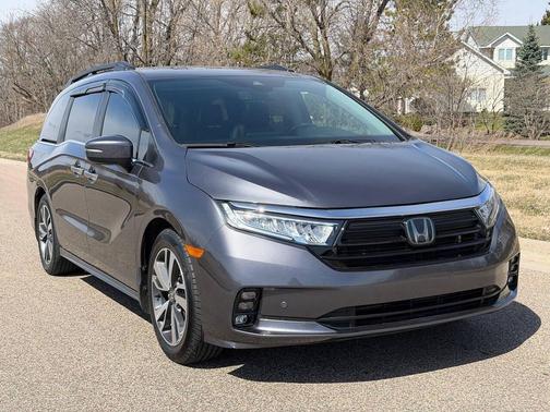 Pacific Pewter Metallic 2023 Honda Odyssey Touring 4dr Mini Van