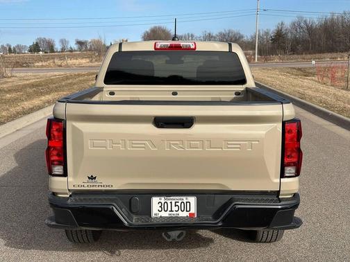 2024 Chevrolet Colorado WT