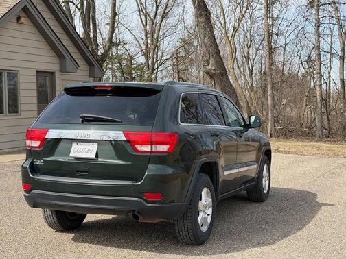 2011 Jeep Grand Cherokee Laredo
