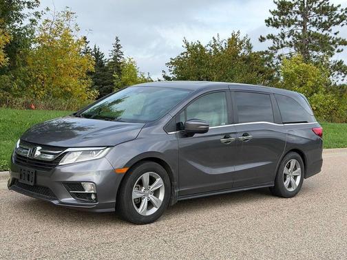 Pacific Pewter Metallic 2019 Honda Odyssey EX-L w/Navigation/RES