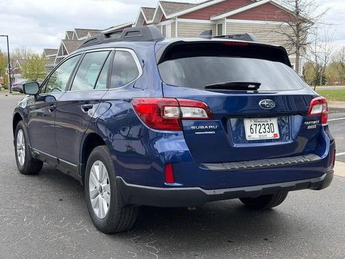 Lapis Blue Pearl 2016 Subaru Outback 2.5i Premium