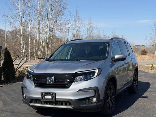 Modern Steel Metallic 2021 Honda Pilot AWD Special Edition