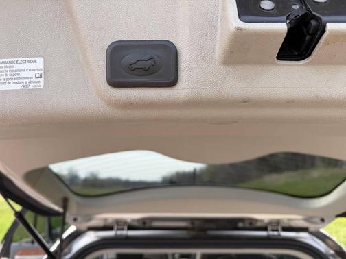 Platinum Metallic 2008 Buick Enclave CX