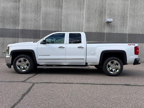 Summit White 2018 Chevrolet Silverado 1500 LTZ