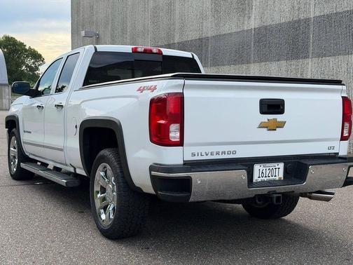 Summit White 2018 Chevrolet Silverado 1500 LTZ