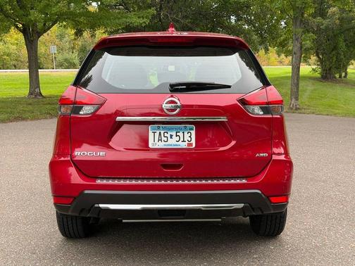 Palatial Ruby 2017 Nissan Rogue SL