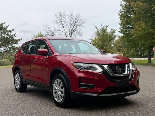 Palatial Ruby 2017 Nissan Rogue SL