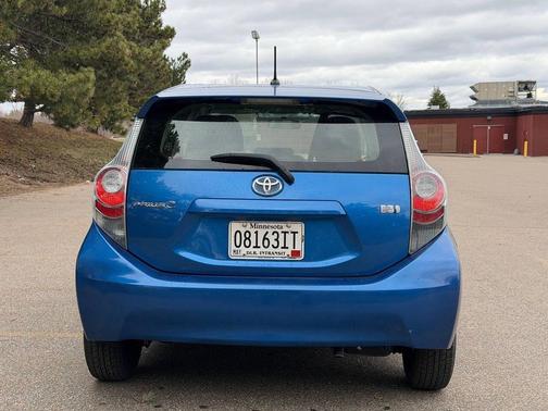 Blue Streak Metallic 2013 Toyota Prius c Two