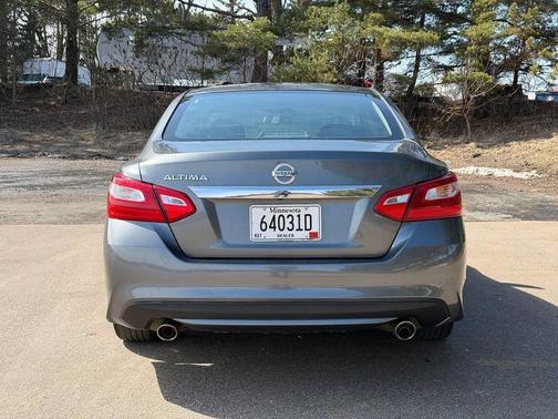 Brilliant Silver 2016 Nissan Altima 2.5 S