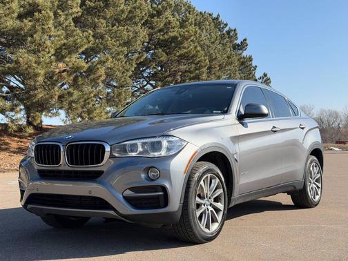 2015 BMW X6 xDrive50i