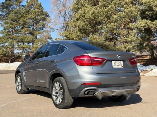 2015 BMW X6 xDrive50i