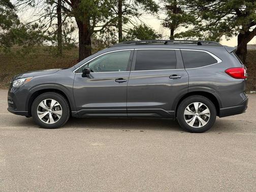 Gray 2019 Subaru Ascent Premium 8-Passenger