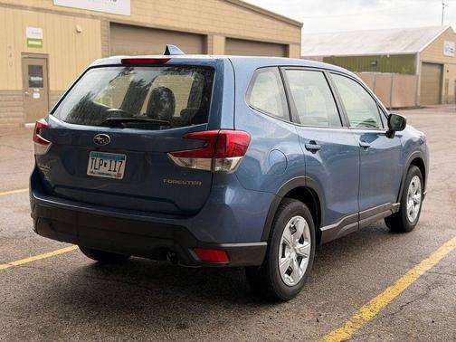 Horizon Blue Pearl 2023 Subaru Forester Limited