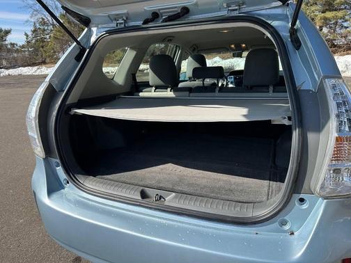 2013 Toyota Prius v Three