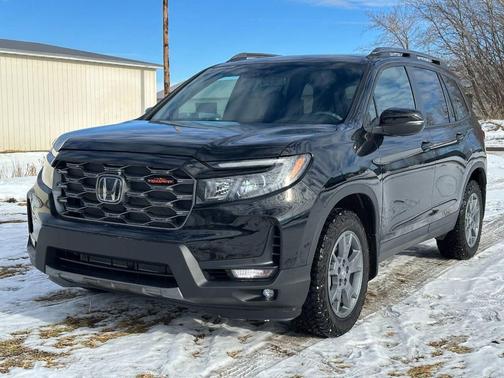 2025 Honda Passport AWD TrailSport
