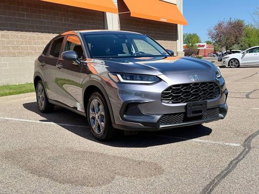 Modern Steel Metallic 2026 Honda HR-V LX
