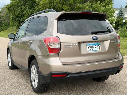 Burnished Bronze Metallic 2015 Subaru Forester 2.5i Limited