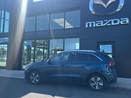 2022 Kia Niro Plug-In Hybrid EX