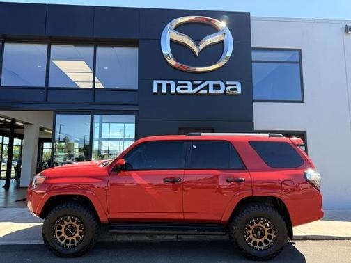 2019 Toyota 4Runner SR5