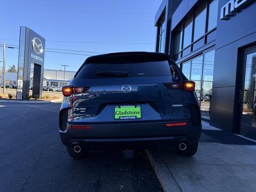 2025 Mazda CX-50 2.5 S Preferred Package