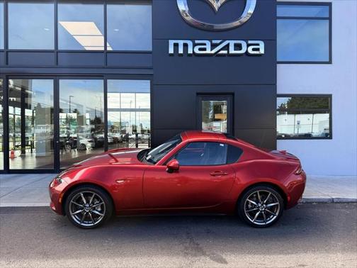 2021 Mazda MX-5 Miata RF Grand Touring