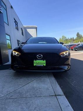 2022 Mazda Mazda3 FWD w/Premium Package
