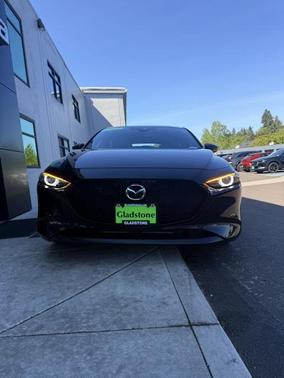 2022 Mazda Mazda3 FWD w/Premium Package