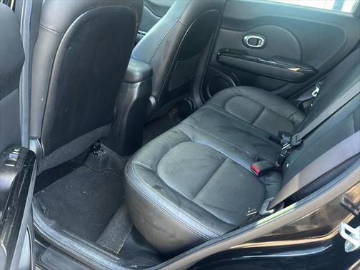 2016 Kia Soul !