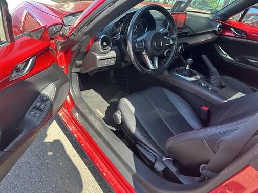 2017 Mazda MX-5 Miata RF Grand Touring