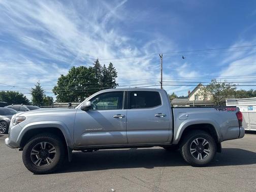 2018 Toyota Tacoma TRD Sport