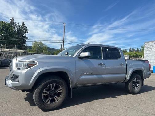 2018 Toyota Tacoma TRD Sport