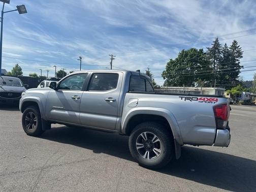 2018 Toyota Tacoma TRD Sport