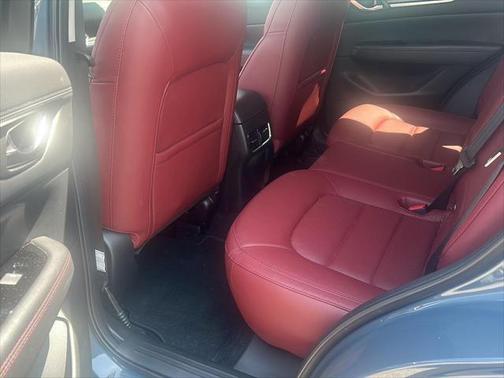 2024 Mazda CX-5 Carbon Edition