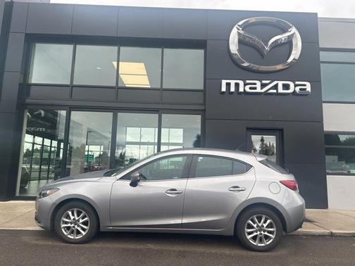 2015 Mazda Mazda3 i Touring