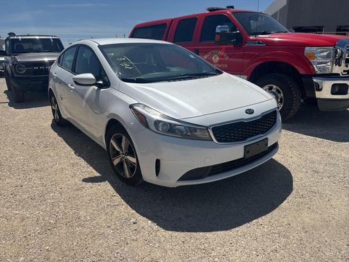 Snow White Pearl 2018 Kia Forte LX
