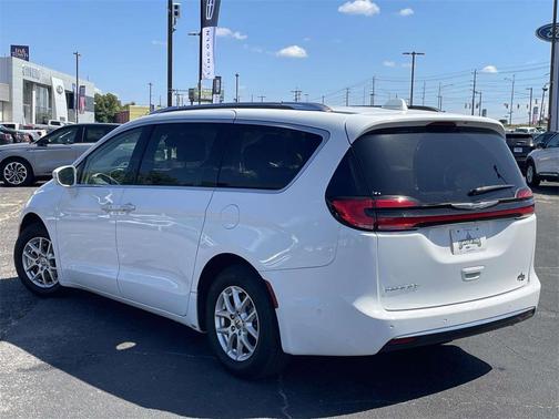 2021 Chrysler Pacifica Touring L