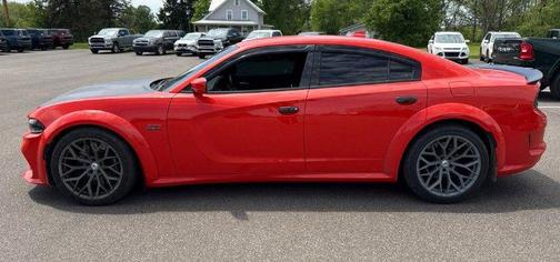 Go Mango 2021 Dodge Charger R/T Scat Pack
