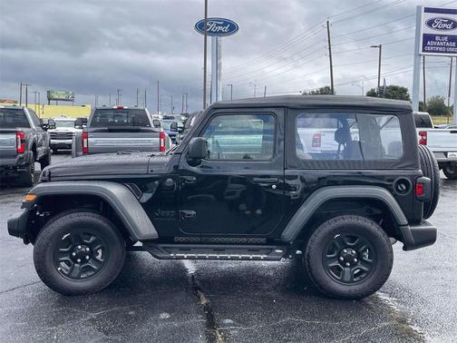 2025 Jeep Wrangler Sport