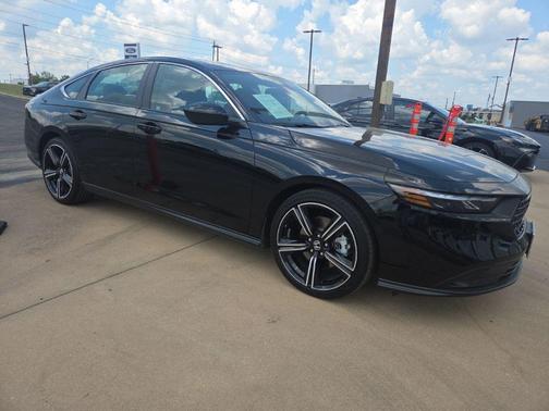 Crystal Black Pearl 2025 Honda Accord Hybrid Sport
