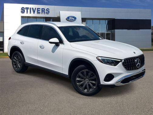 White 2024 Mercedes-Benz GLC 300 4MATIC
