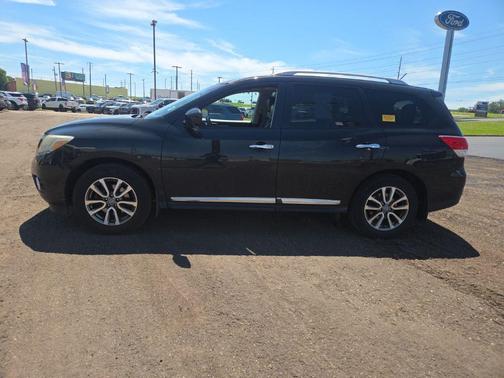 Magnetic Black 2015 Nissan Pathfinder SL