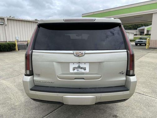 Silver Coast Metallic 2015 Cadillac Escalade ESV Luxury