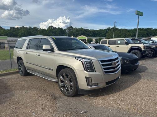Silver Coast Metallic 2015 Cadillac Escalade ESV Luxury